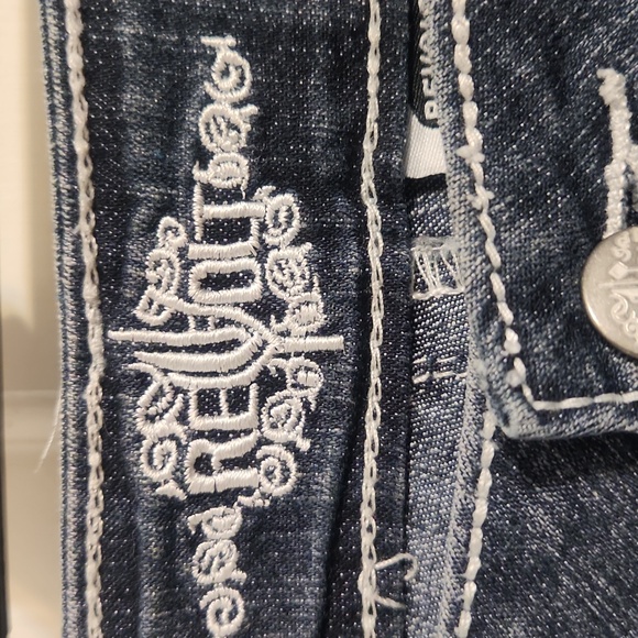 REVOLT denim Capris Medium  Wash size 16 - Picture 4 of 7